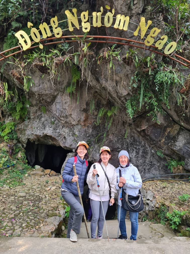 Nguom Ngao Cave